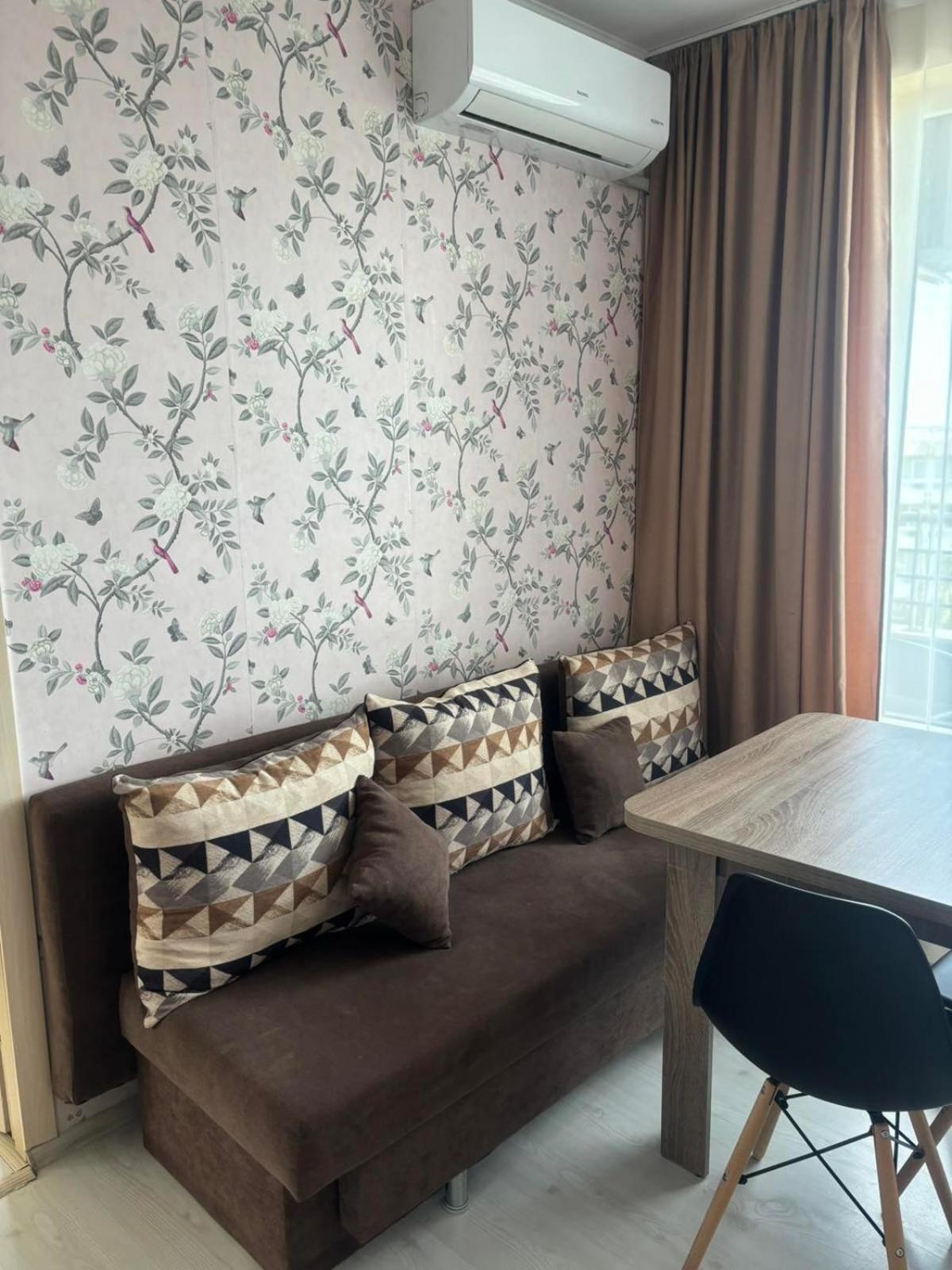 Apart Complex Diva& Bar & Restaurant 산콘스탄틴앤헬레나 외부 사진