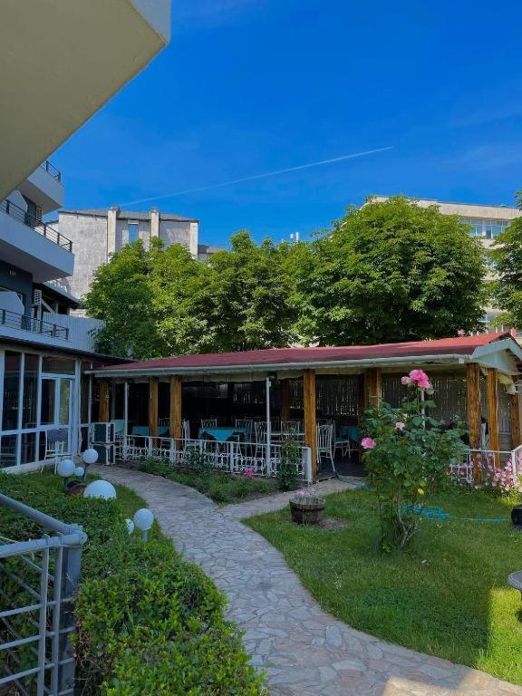 Apart Complex Diva& Bar & Restaurant 산콘스탄틴앤헬레나 외부 사진